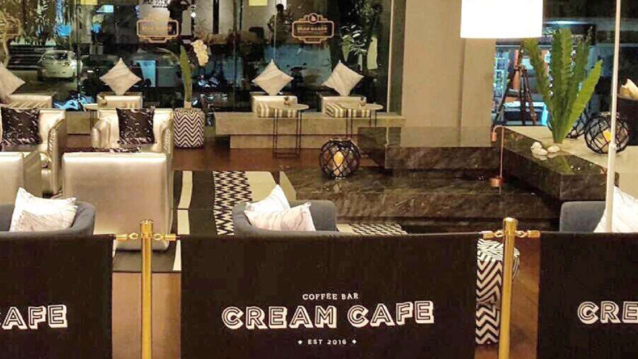 CREAM CAFE_1